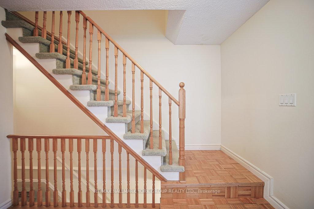 Photo 25 of 63 Crawford Rose Drive, Aurora, Aurora Heights — HOMEH