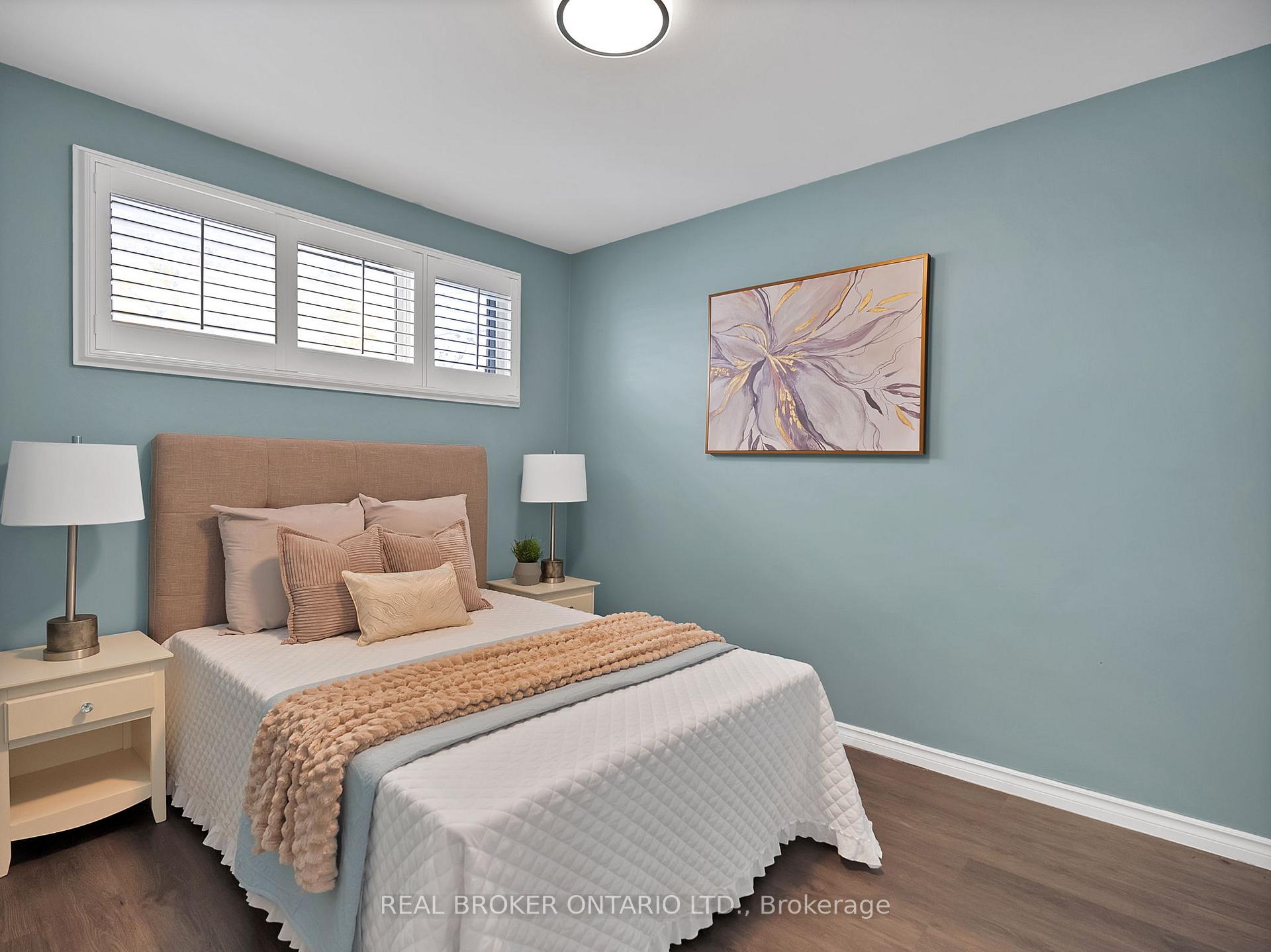 Photo 16 of 1005 Walton Boulevard, Whitby, Williamsburg — HOMEH