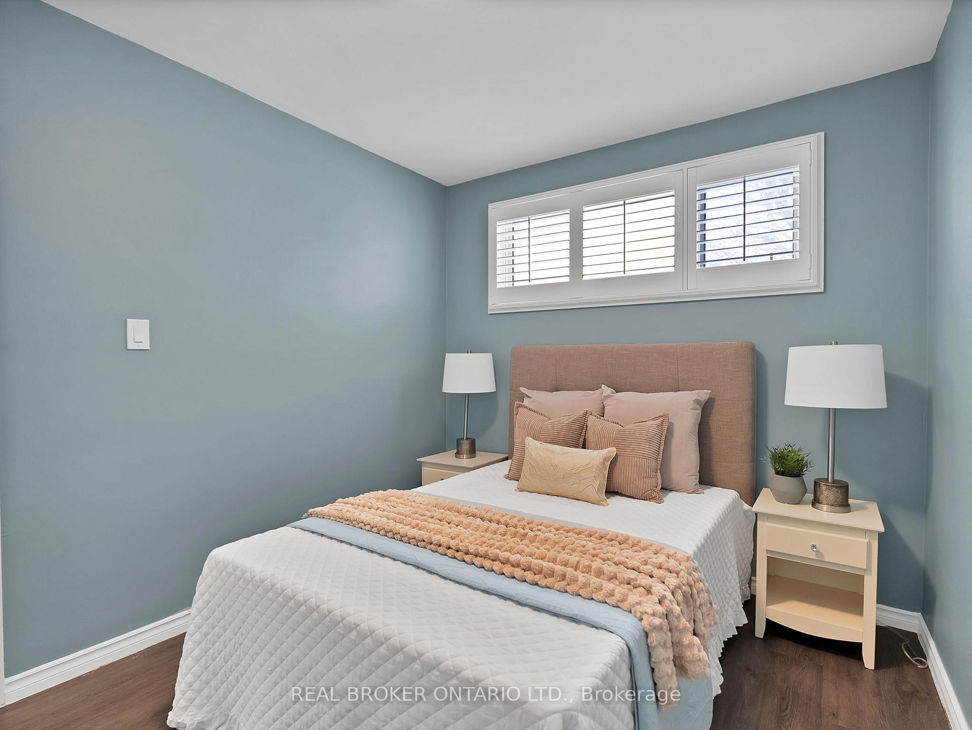 Photo 17 of 1005 Walton Boulevard, Whitby, Williamsburg — HOMEH