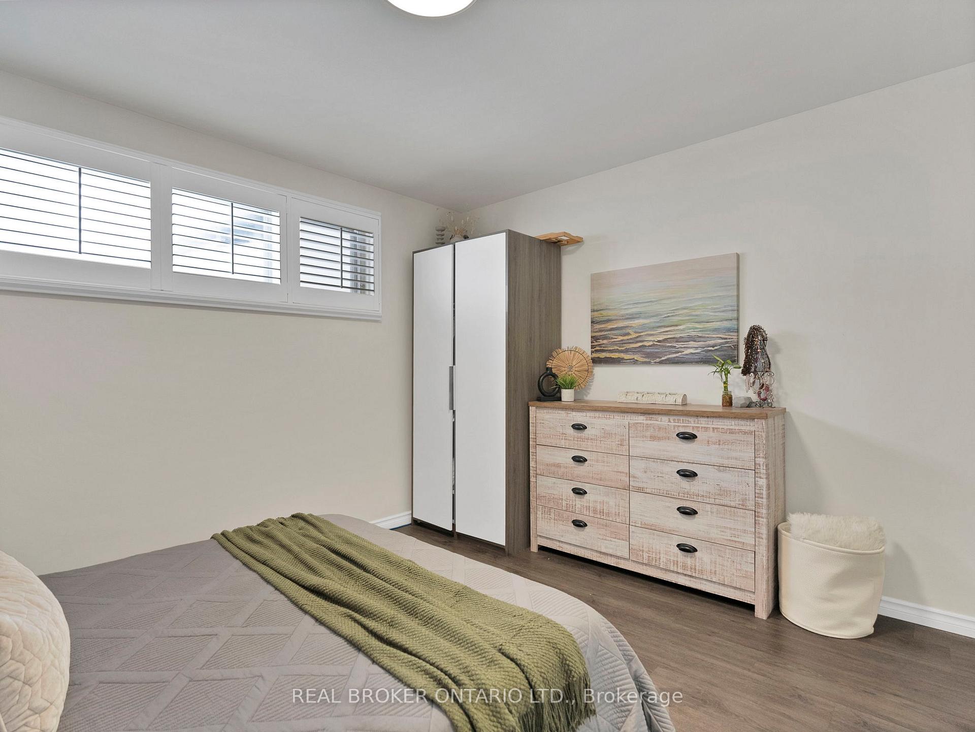 Photo 20 of 1005 Walton Boulevard, Whitby, Williamsburg — HOMEH