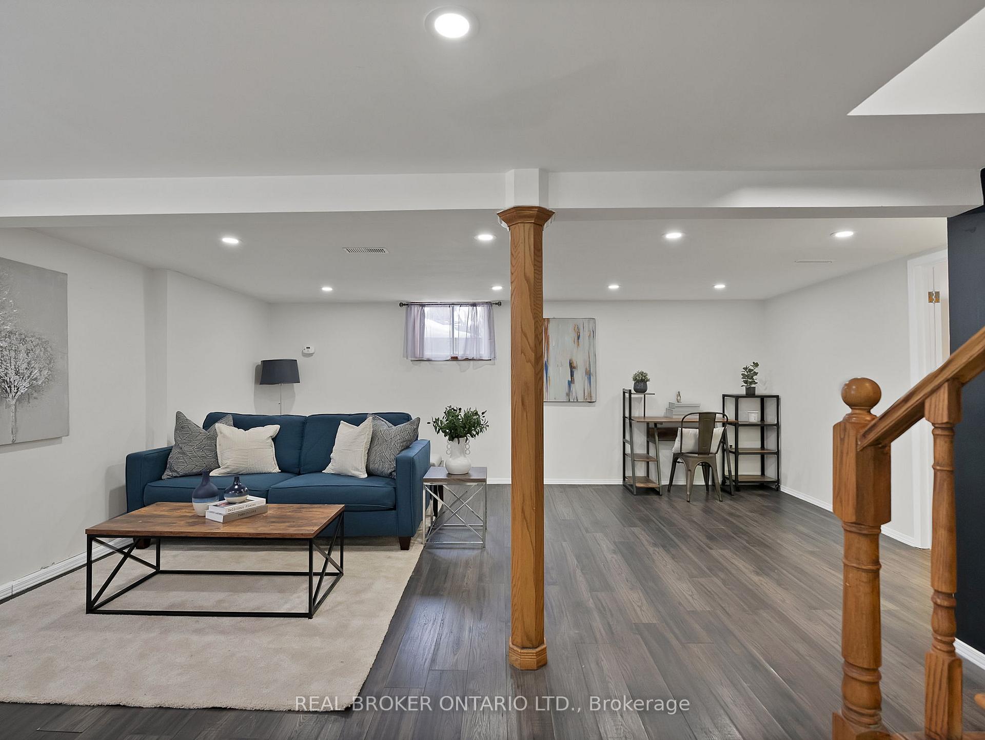 Photo 25 of 1005 Walton Boulevard, Whitby, Williamsburg — HOMEH