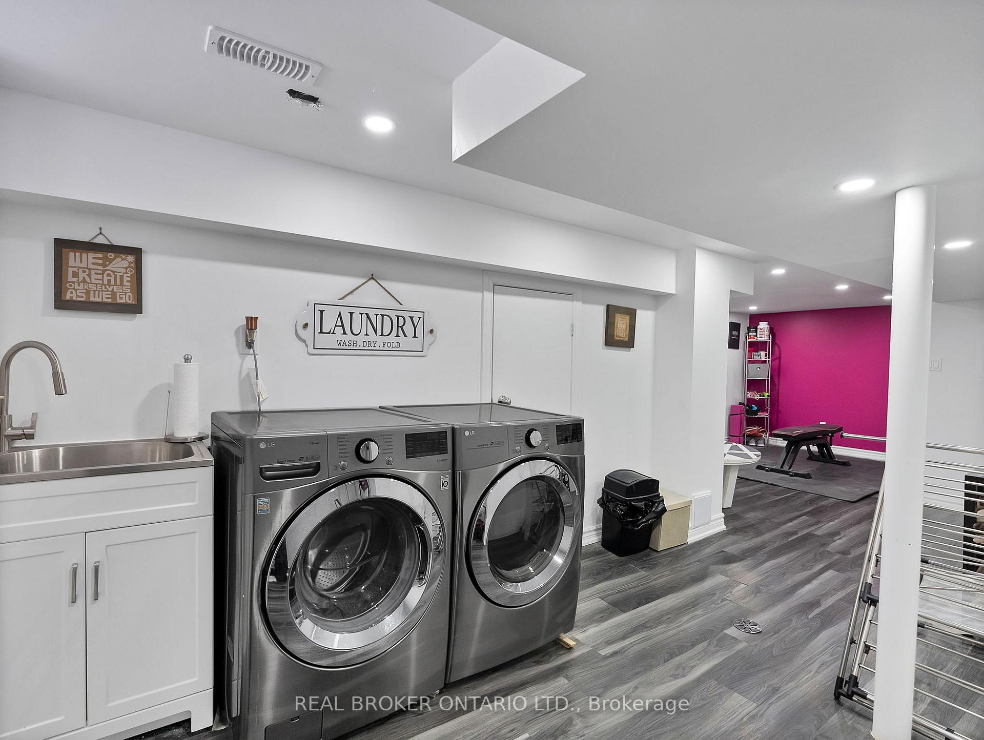 Photo 35 of 1005 Walton Boulevard, Whitby, Williamsburg — HOMEH