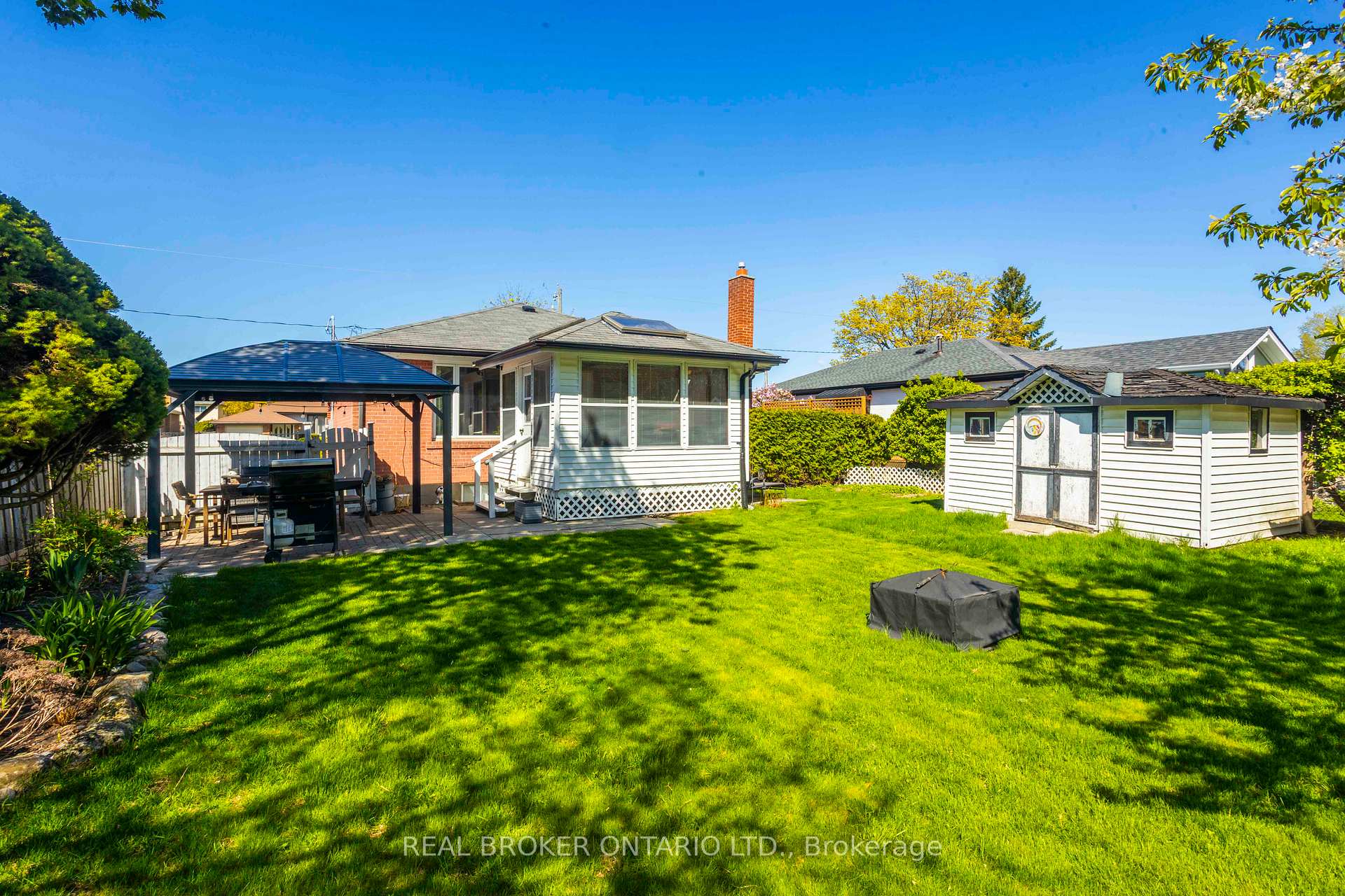 Photo 41 of 1005 Walton Boulevard, Whitby, Williamsburg — HOMEH