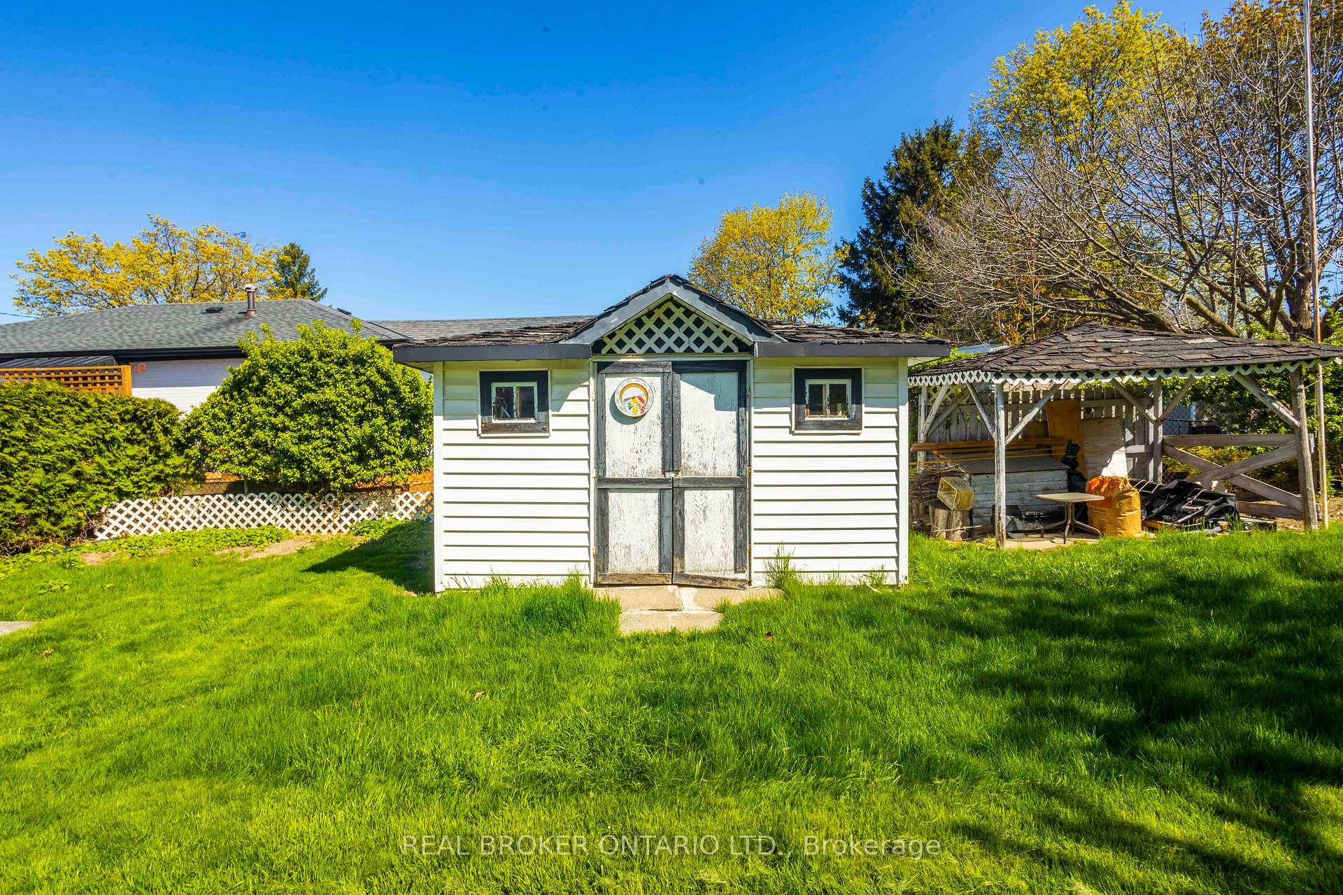 Photo 43 of 1005 Walton Boulevard, Whitby, Williamsburg — HOMEH