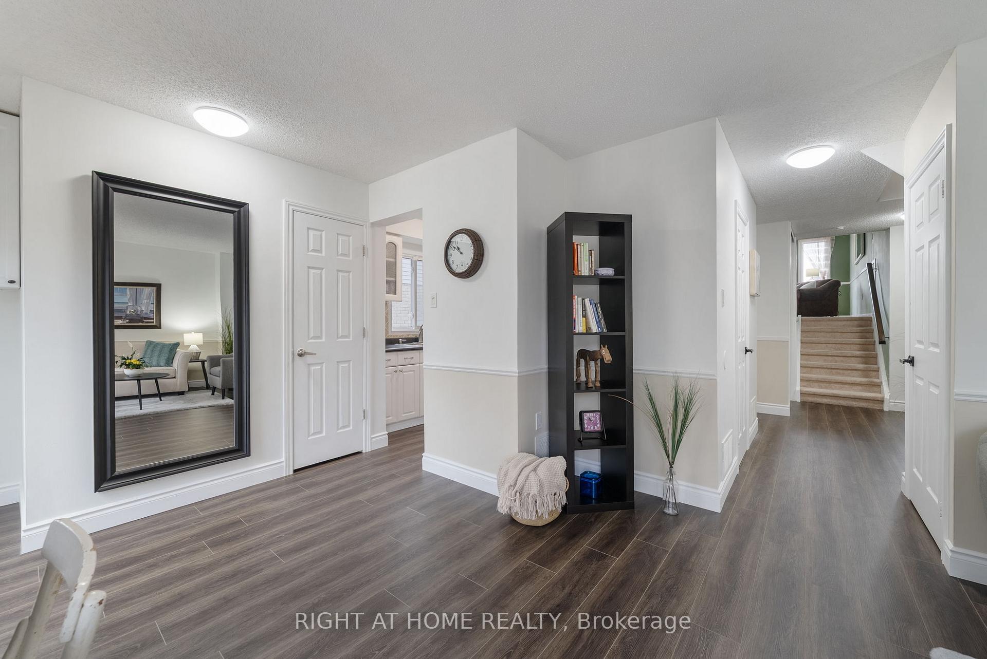 Photo 18 of 29 Fairmeadow Place, Whitby, Blue Grass Meadows — HOMEH