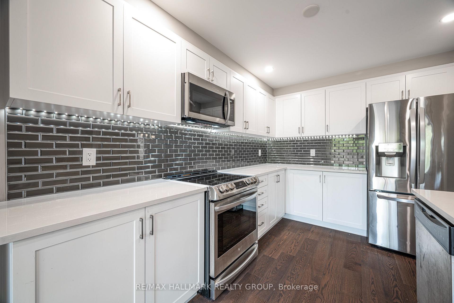 Photo 9 of 738 Mayfly Crescent, Ottawa, Barrhaven - Half Moon Bay — HOMEH