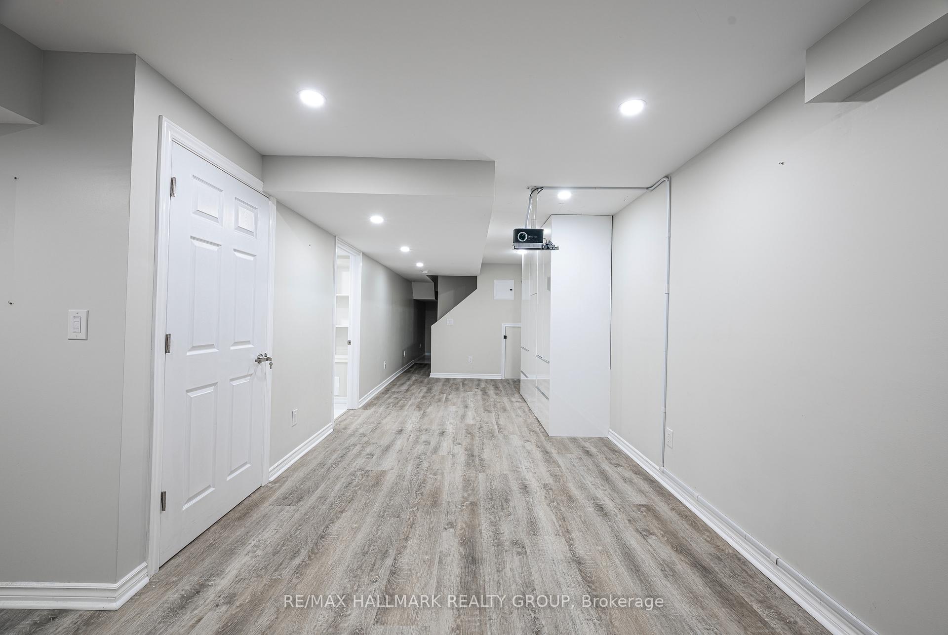 Photo 13 of 738 Mayfly Crescent, Ottawa, Barrhaven - Half Moon Bay — HOMEH