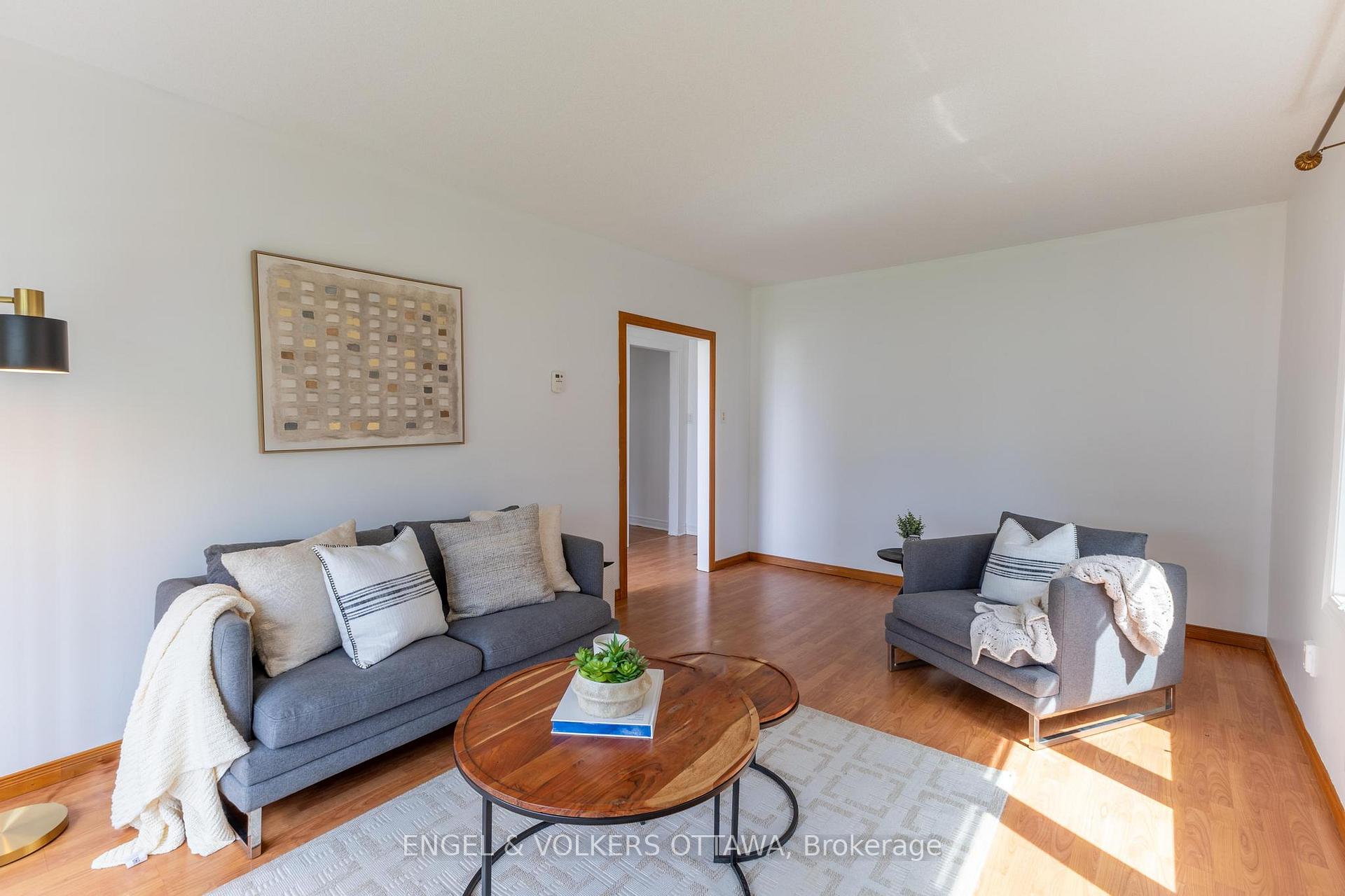 Photo 7 of 115 Riverview Drive, Arnprior — HOMEH