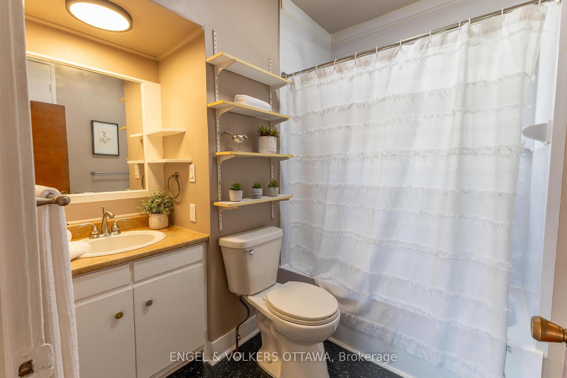 Photo 12 of 115 Riverview Drive, Arnprior — HOMEH