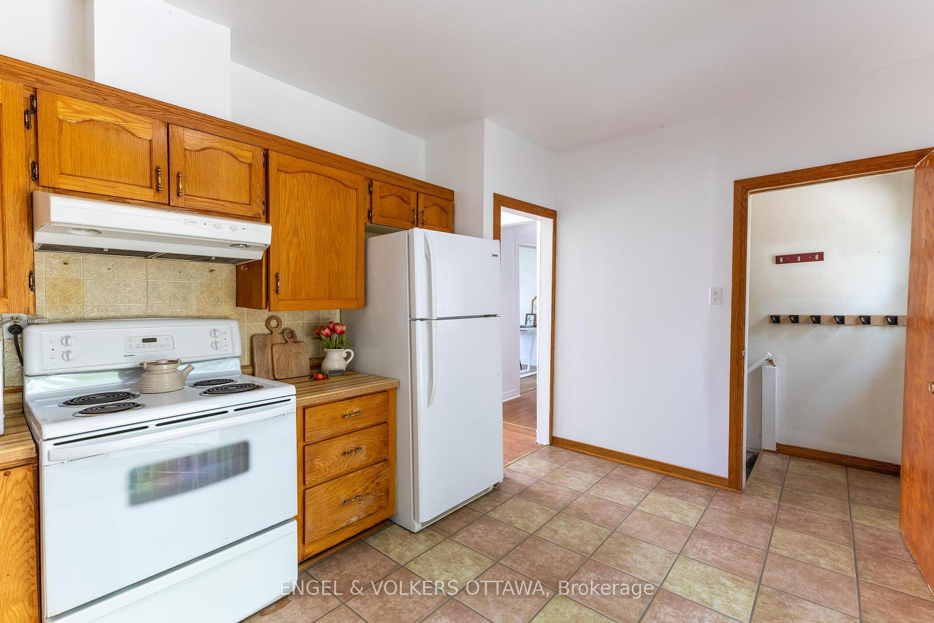 Photo 22 of 115 Riverview Drive, Arnprior — HOMEH