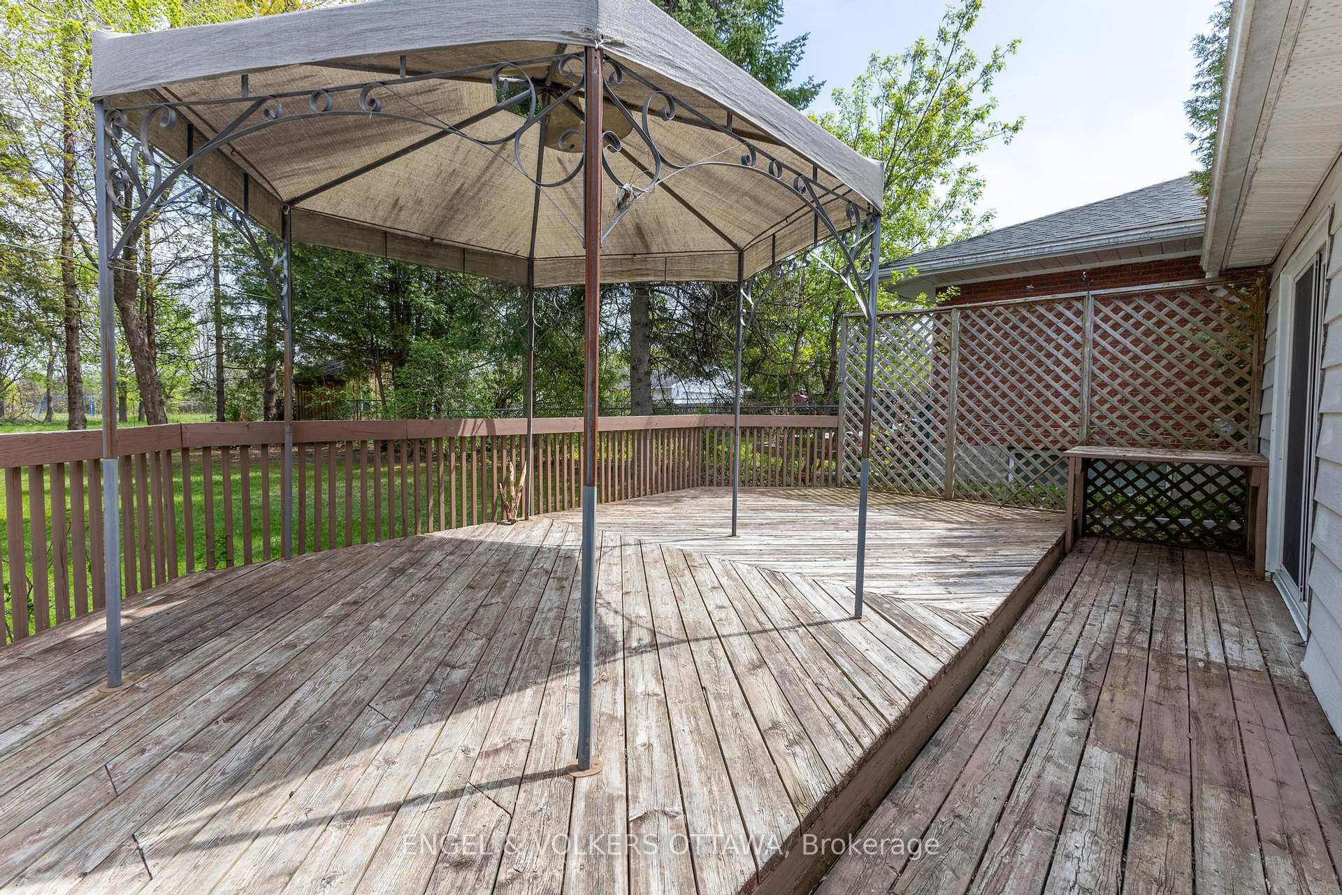 Photo 31 of 115 Riverview Drive, Arnprior — HOMEH