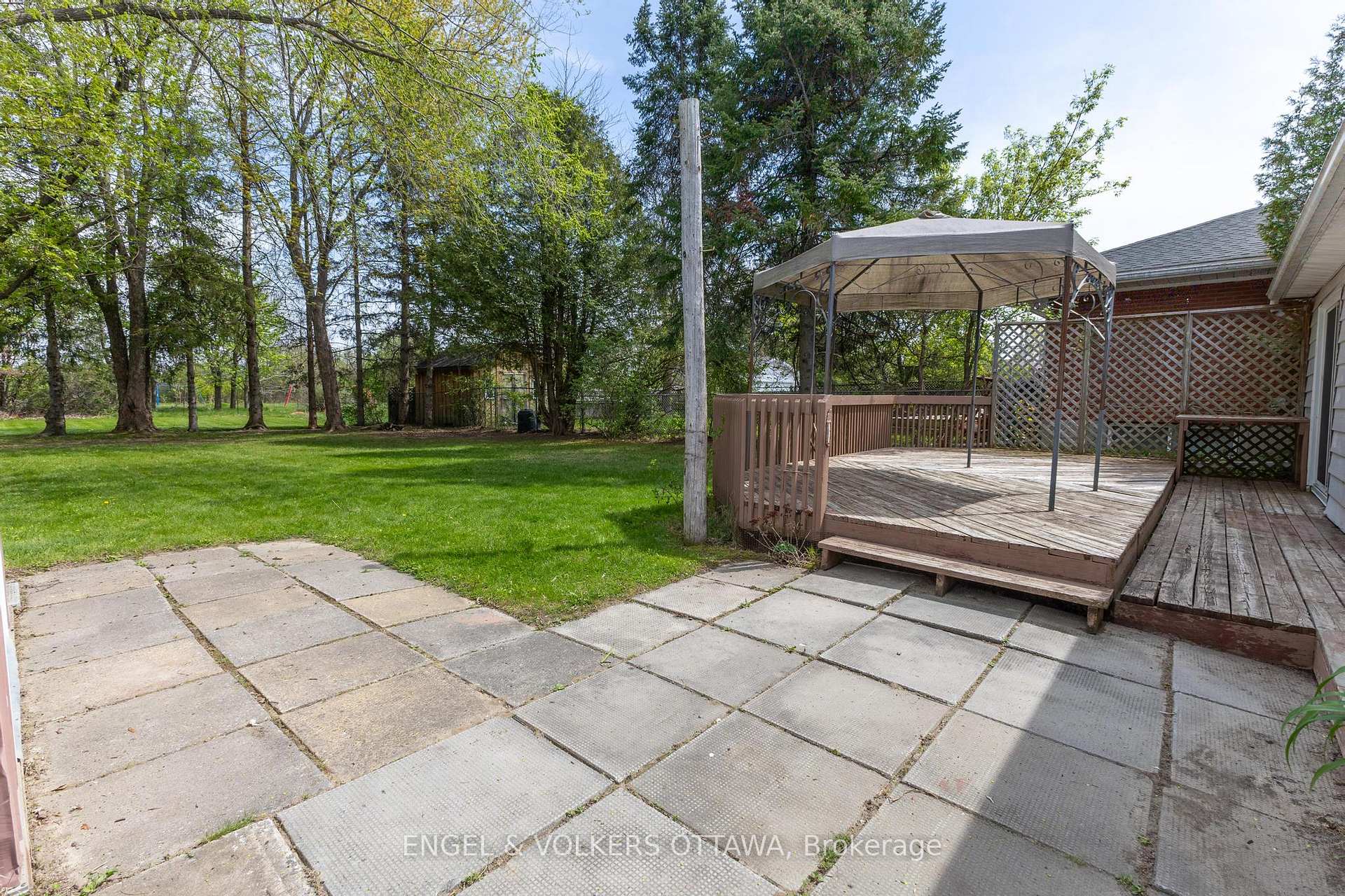 Photo 26 of 115 Riverview Drive, Arnprior — HOMEH