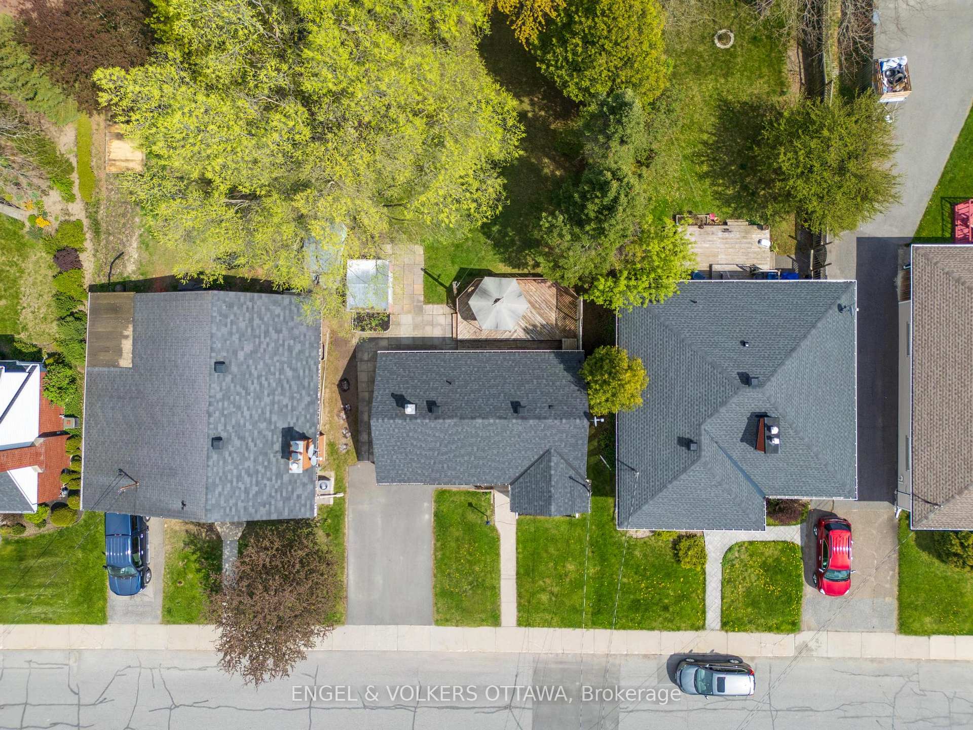 Photo 30 of 115 Riverview Drive, Arnprior — HOMEH