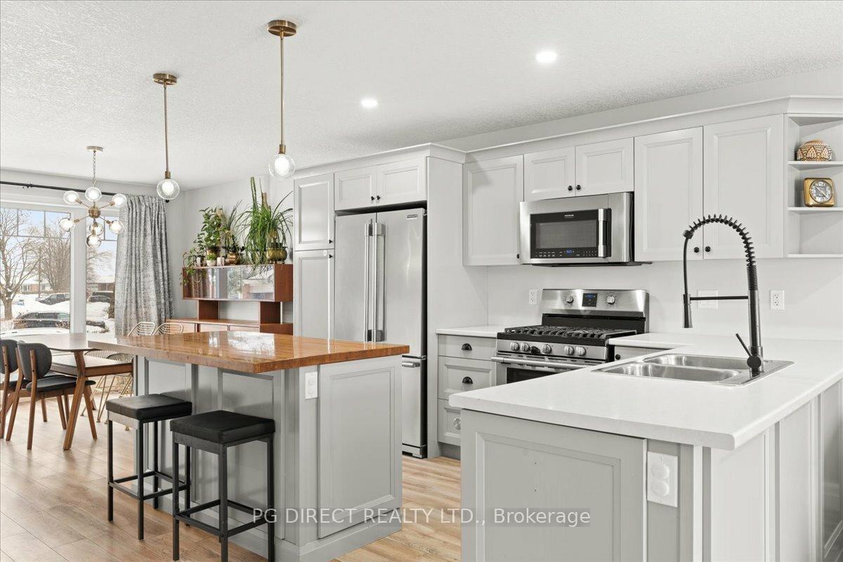 Photo 6 of 31 Patrick Street, Quinte West, Trenton Ward — HOMEH