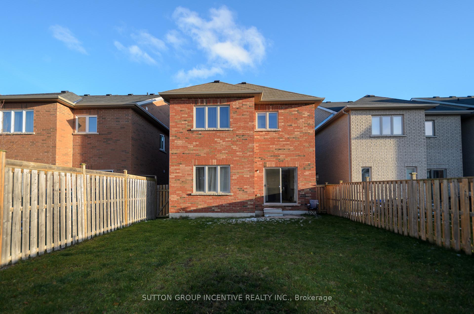 Photo 37 of 15 Forsyth Crescent, Barrie, West Bayfield — HOMEH