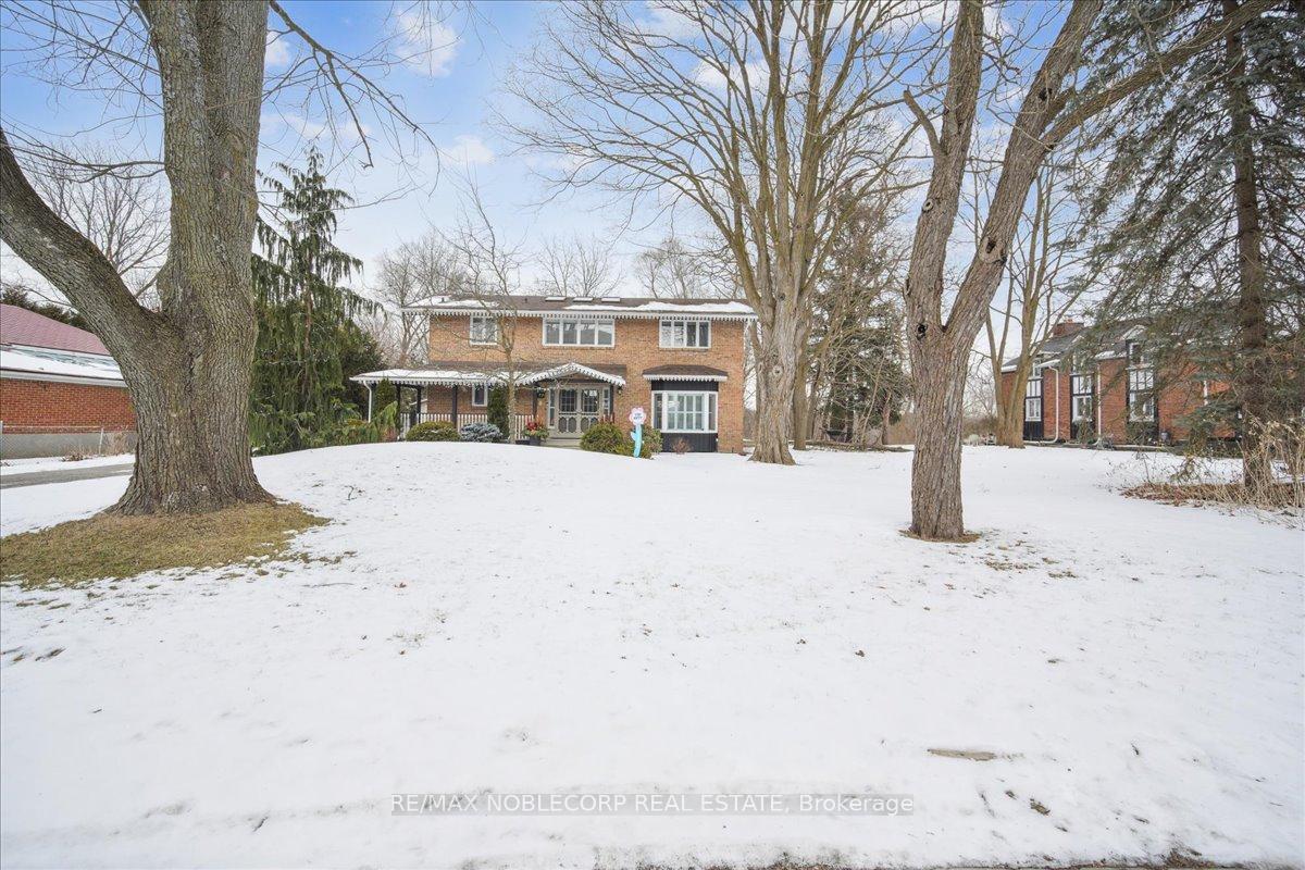 Photo 6 of 77 Napier Street, Vaughan, Kleinburg — HOMEH