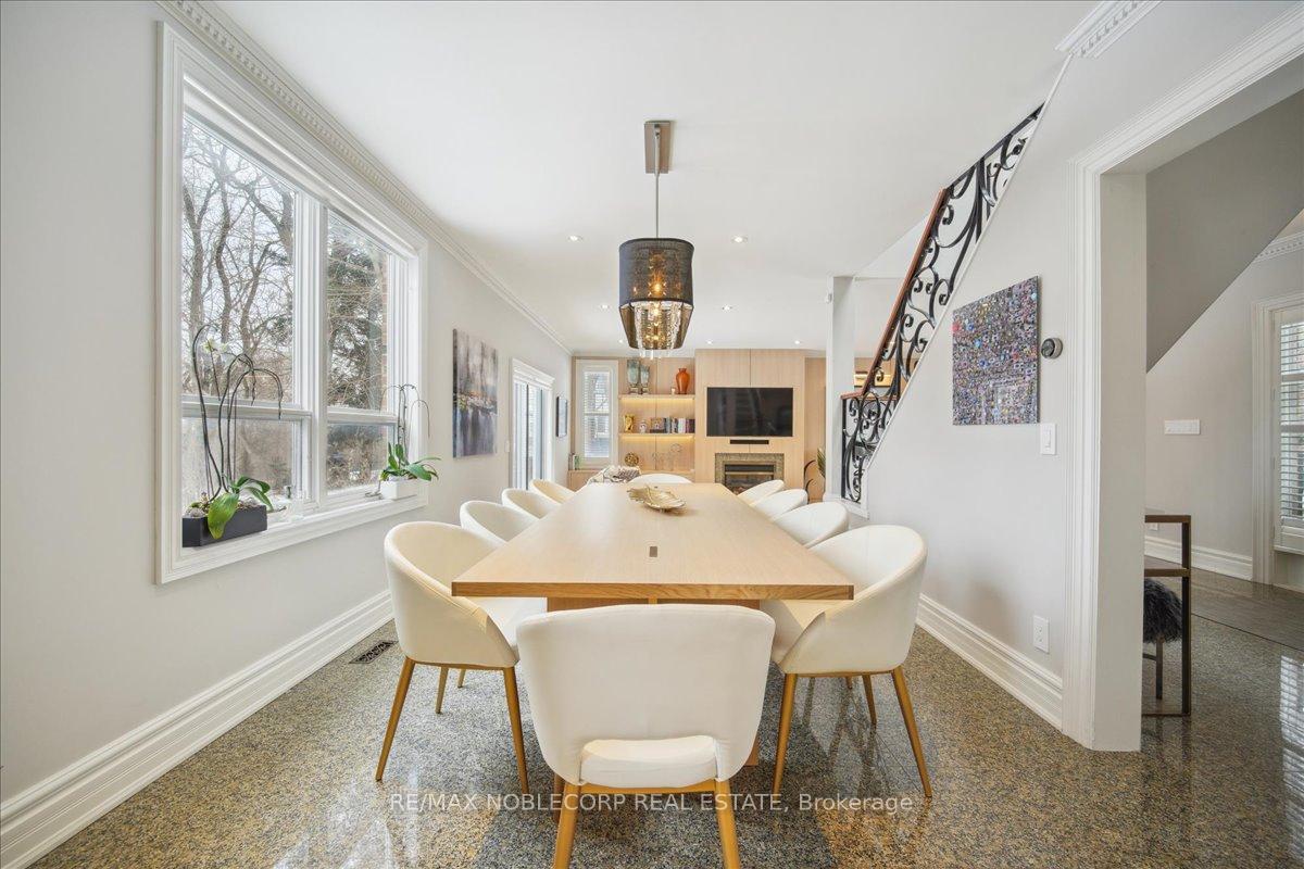Photo 13 of 77 Napier Street, Vaughan, Kleinburg — HOMEH