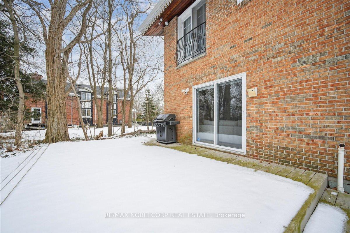 Photo 40 of 77 Napier Street, Vaughan, Kleinburg — HOMEH
