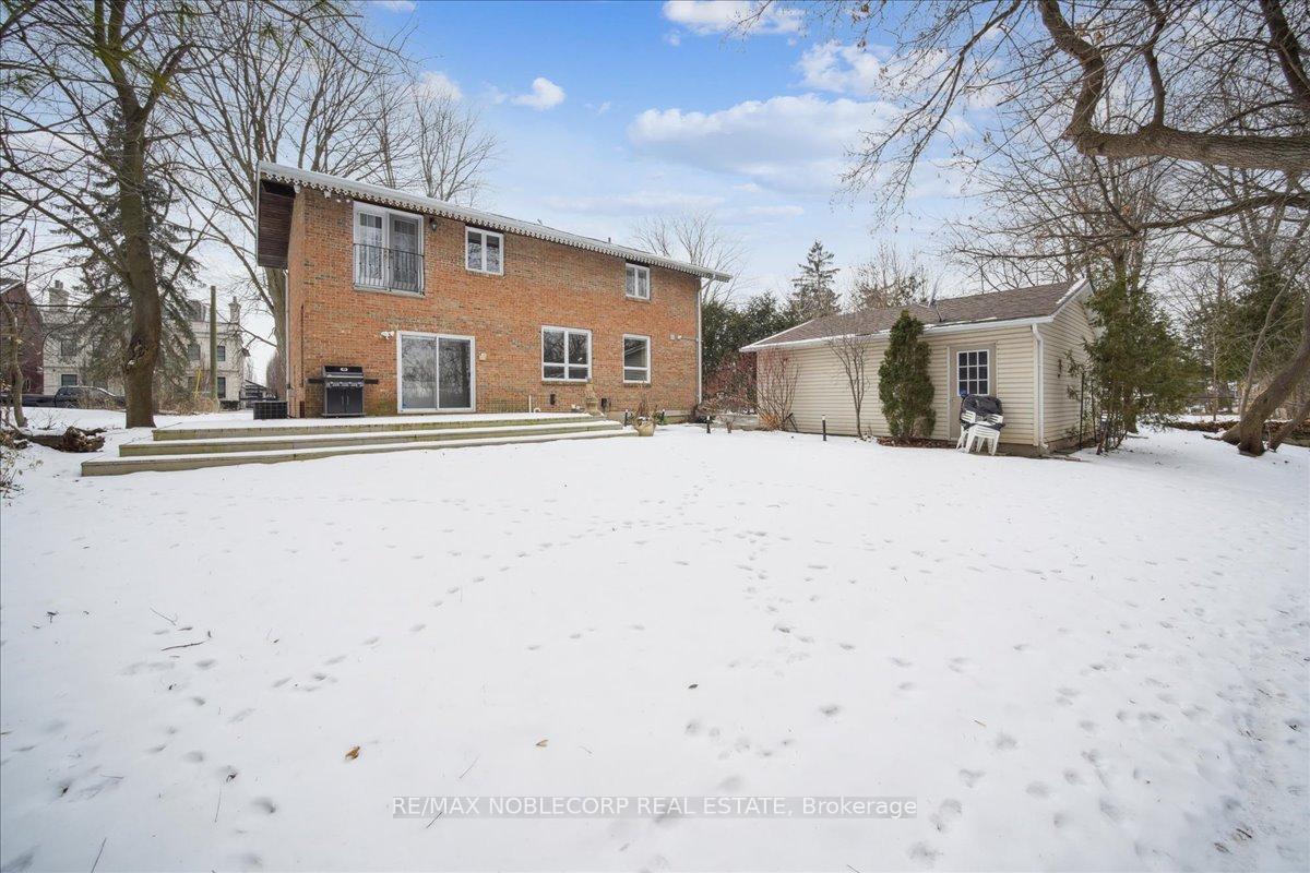 Photo 42 of 77 Napier Street, Vaughan, Kleinburg — HOMEH