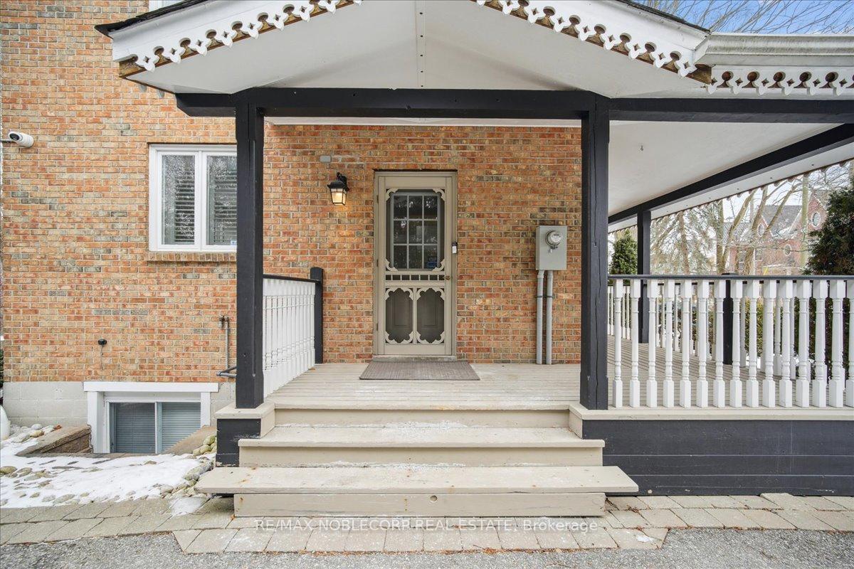Photo 48 of 77 Napier Street, Vaughan, Kleinburg — HOMEH