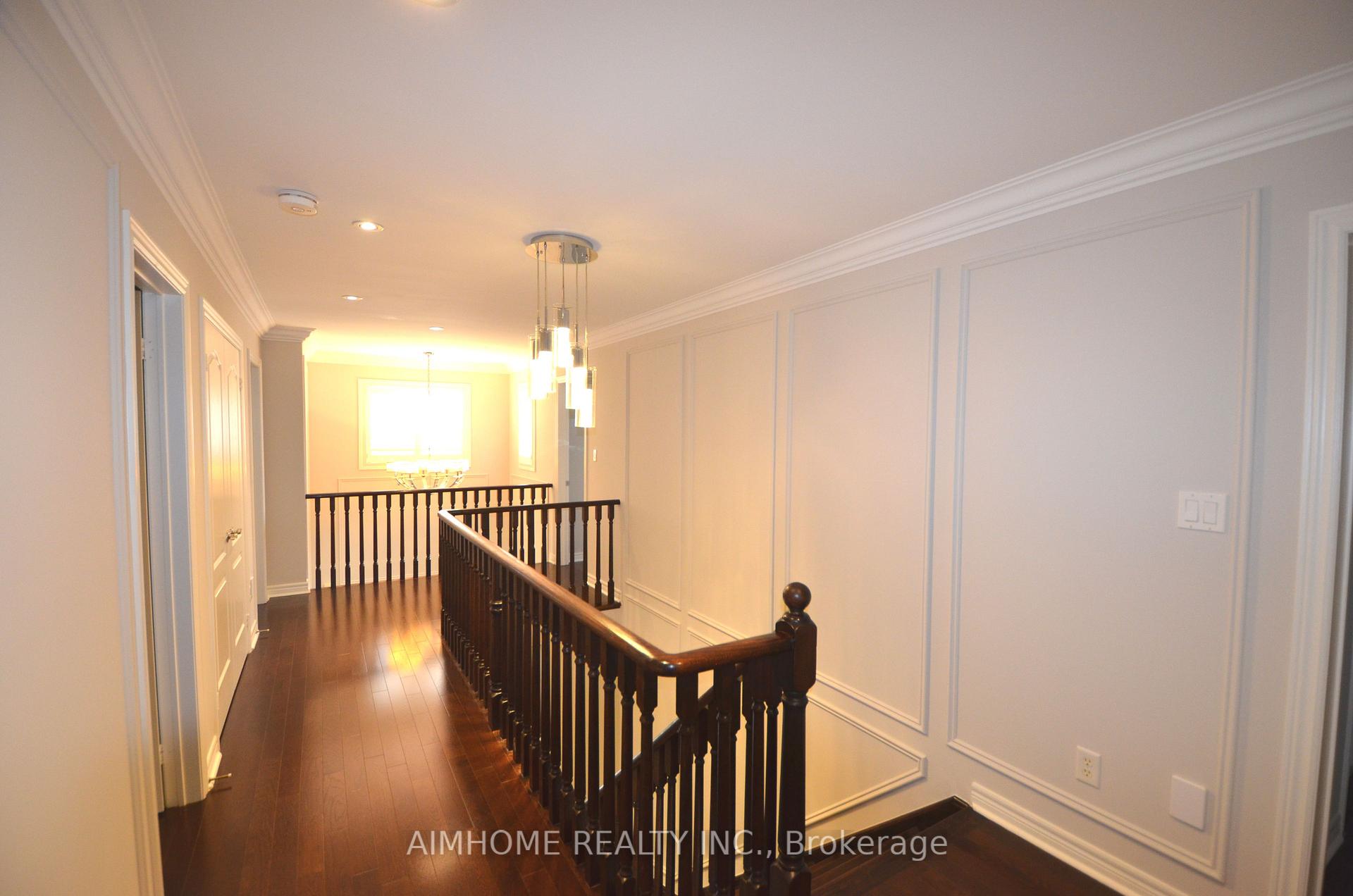 Photo 25 of 288 River Ridge Boulevard, Aurora, Bayview Northeast — HOMEH