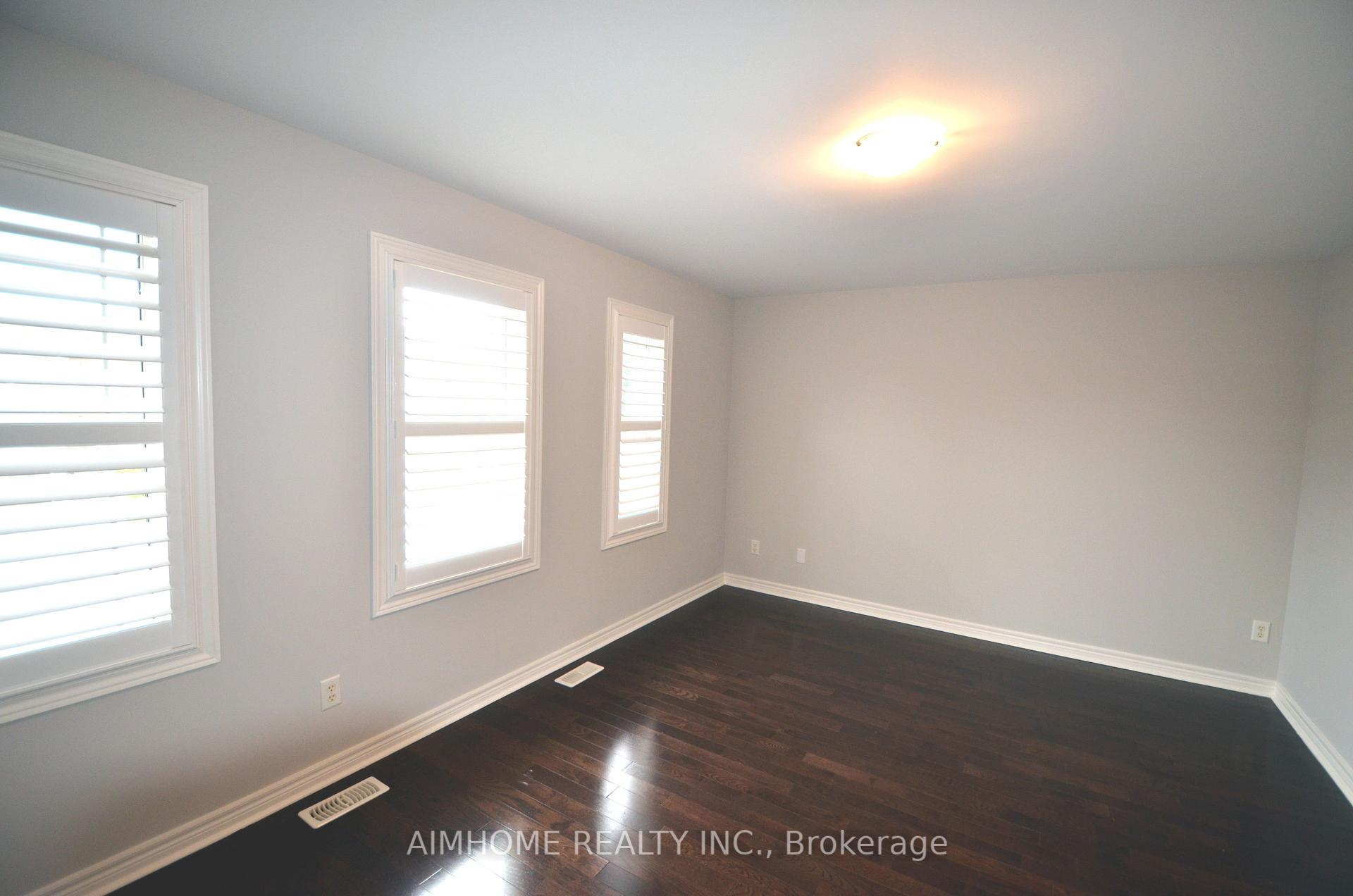Photo 29 of 288 River Ridge Boulevard, Aurora, Bayview Northeast — HOMEH