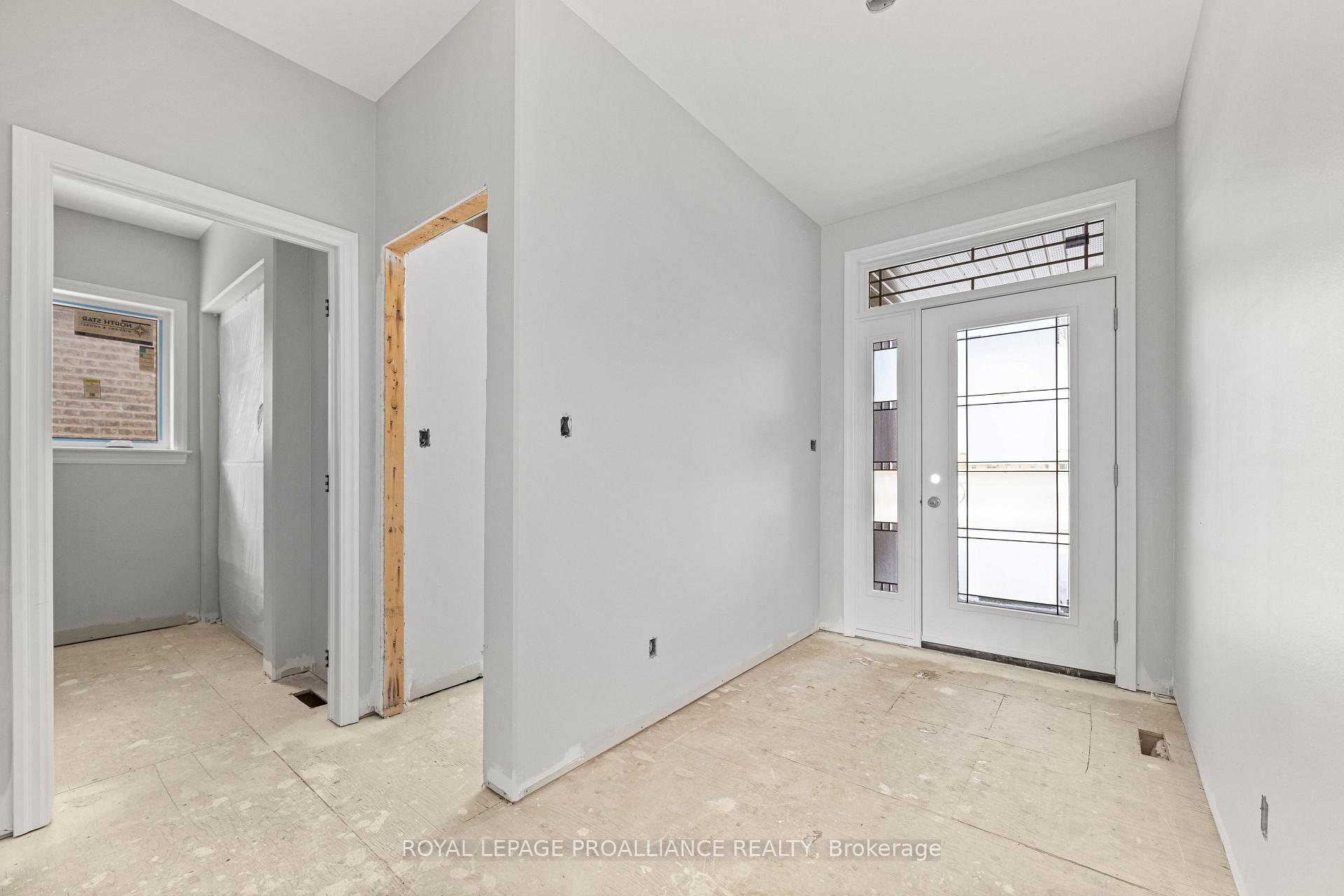 Photo 3 of 15 Andrew Crescent, Quinte West, Murray Ward — HOMEH
