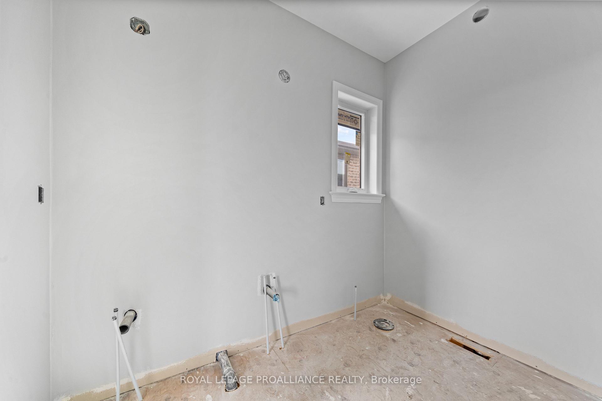 Photo 17 of 15 Andrew Crescent, Quinte West, Murray Ward — HOMEH