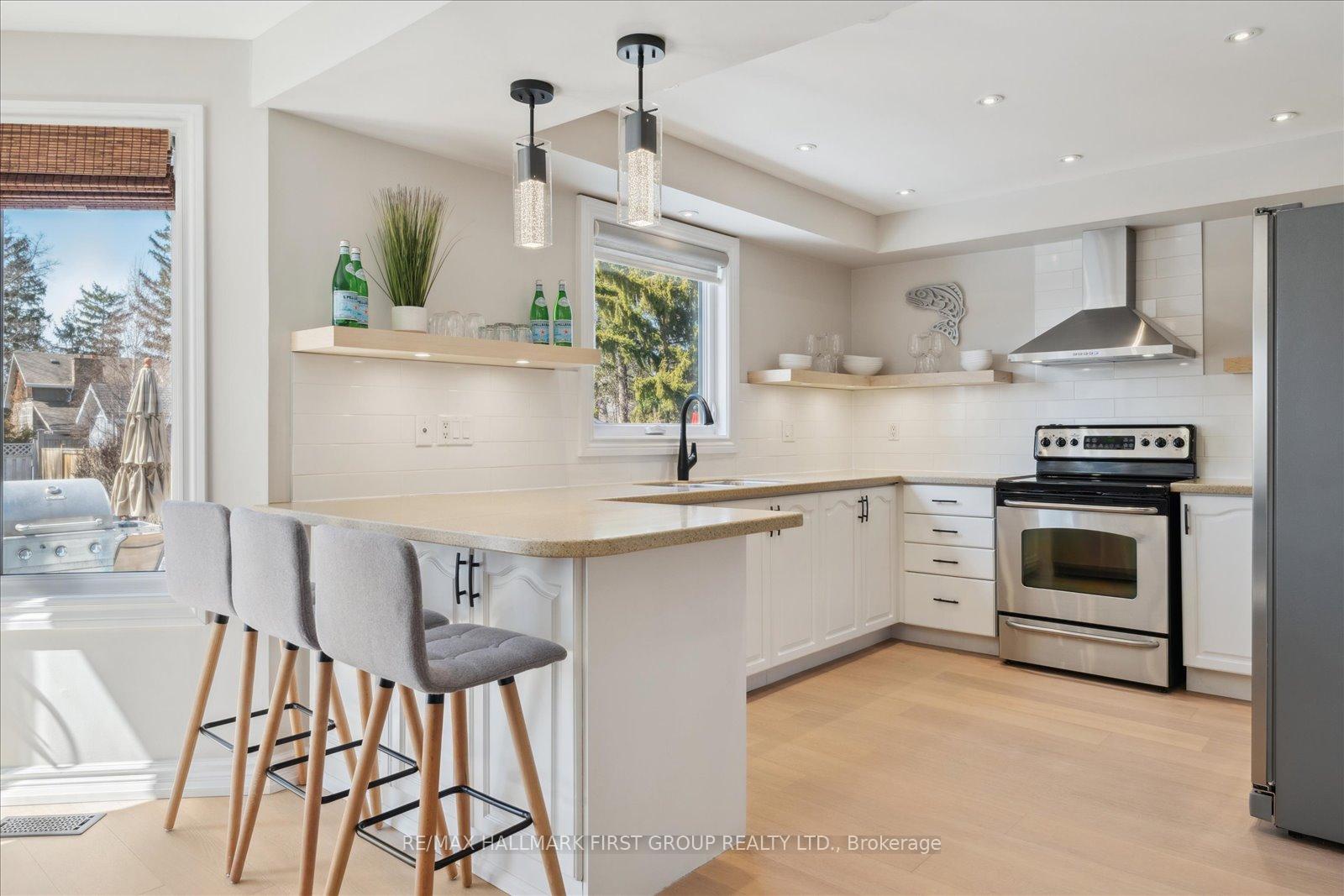 Photo 10 of 1632 Heathside Crescent, Pickering, Liverpool — HOMEH