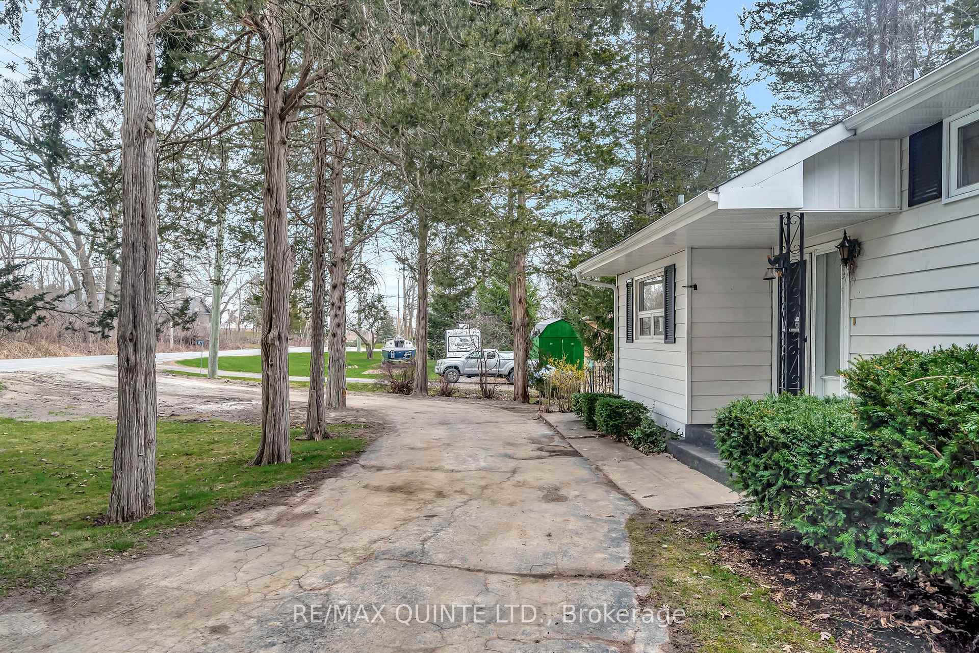 Photo 4 of 157 Lock Road, Quinte West, Murray Ward — HOMEH