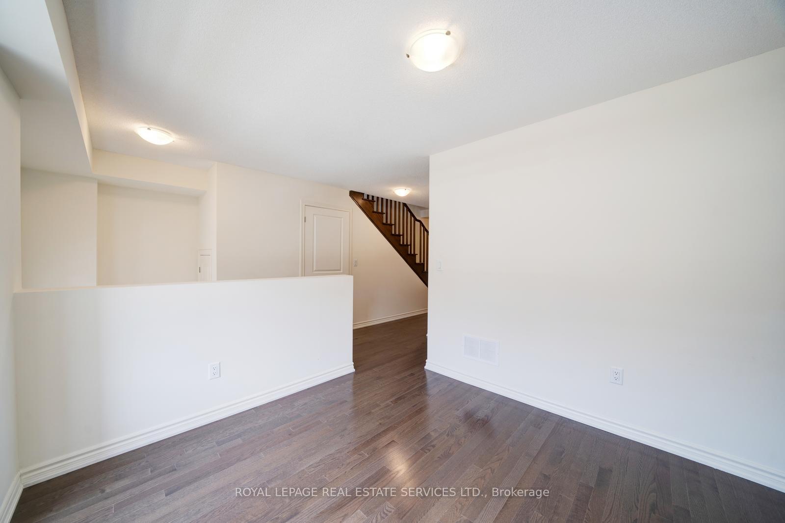 Photo 10 of 530 Danks Ridge Drive, Ajax, South East — HOMEH
