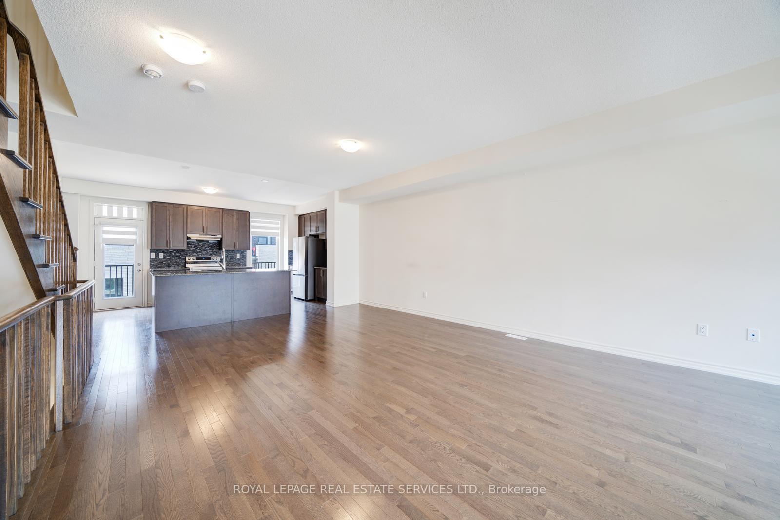 Photo 17 of 530 Danks Ridge Drive, Ajax, South East — HOMEH