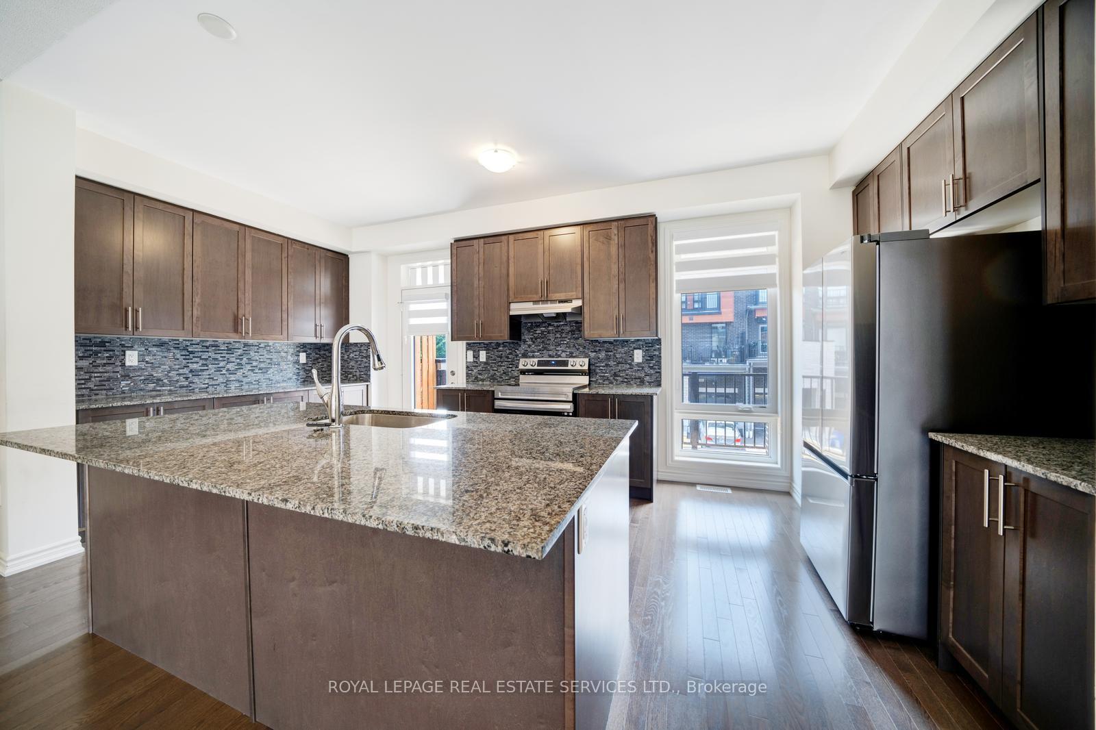 Photo 19 of 530 Danks Ridge Drive, Ajax, South East — HOMEH