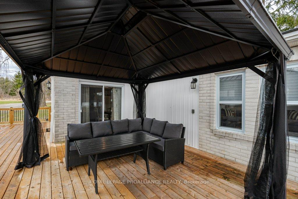 Photo 11 of 73 Prior Lane, Quinte West, Sidney Ward — HOMEH