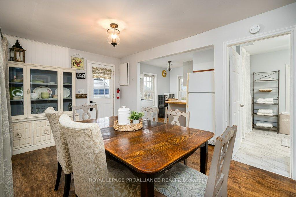 Photo 19 of 73 Prior Lane, Quinte West, Sidney Ward — HOMEH