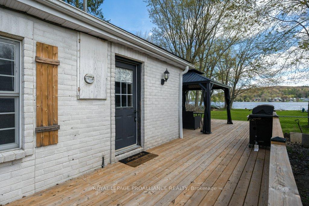 Photo 2 of 73 Prior Lane, Quinte West, Sidney Ward — HOMEH
