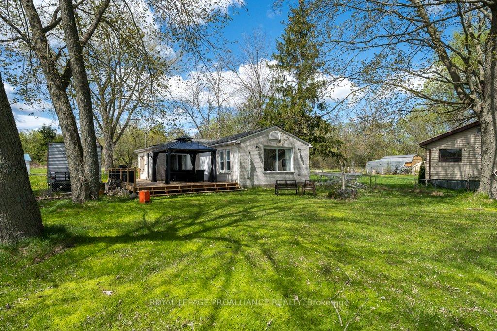 Photo 26 of 73 Prior Lane, Quinte West, Sidney Ward — HOMEH