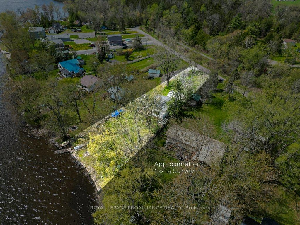 Photo 28 of 73 Prior Lane, Quinte West, Sidney Ward — HOMEH