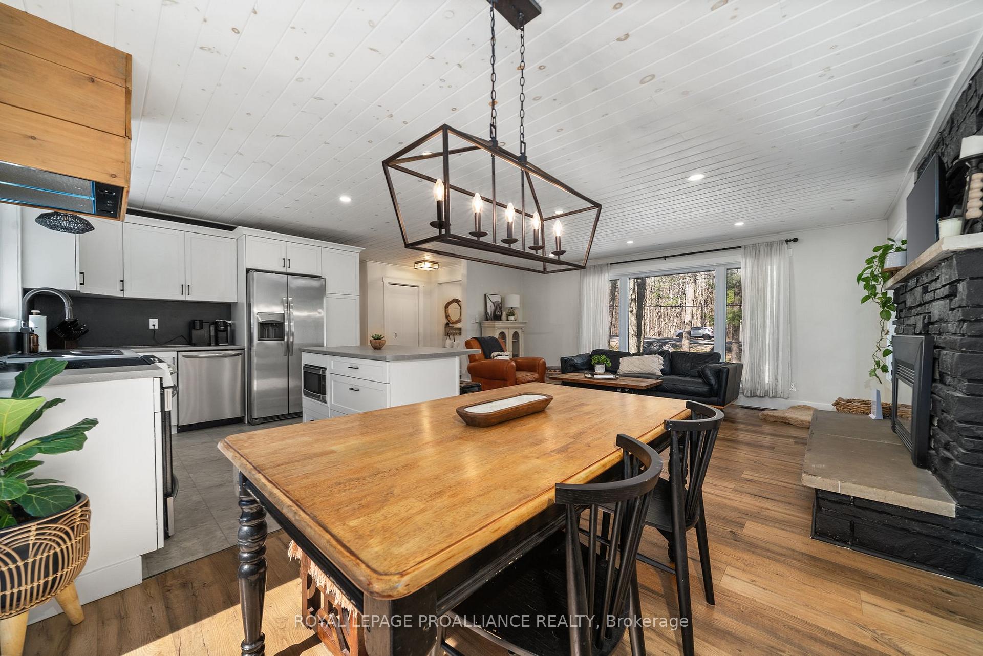 Photo 7 of 1317 Foxboro-Stirling Road, Quinte West, Sidney Ward — HOMEH