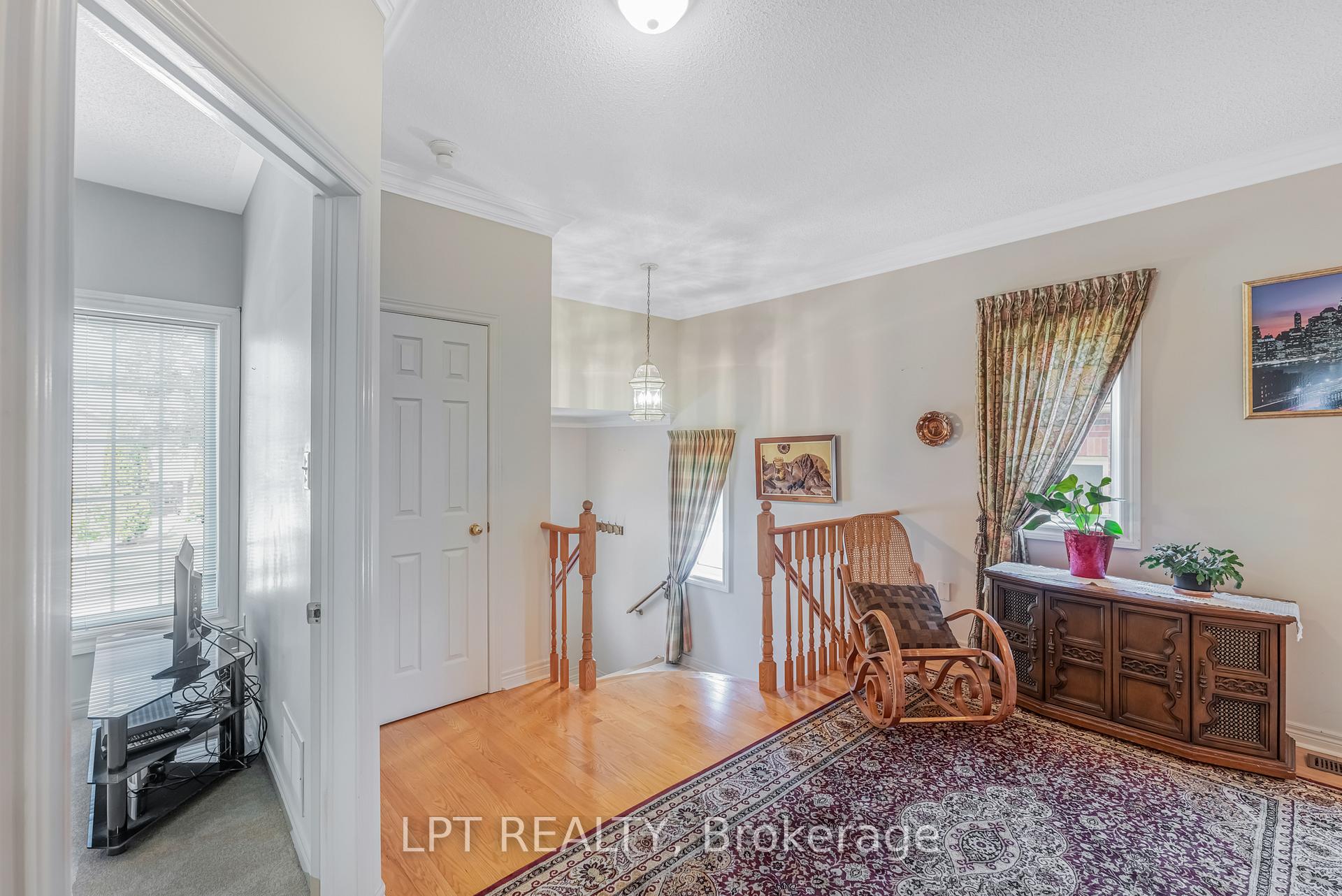 Photo 4 of 161 Deerglen Terrace, Aurora, Aurora Grove — HOMEH