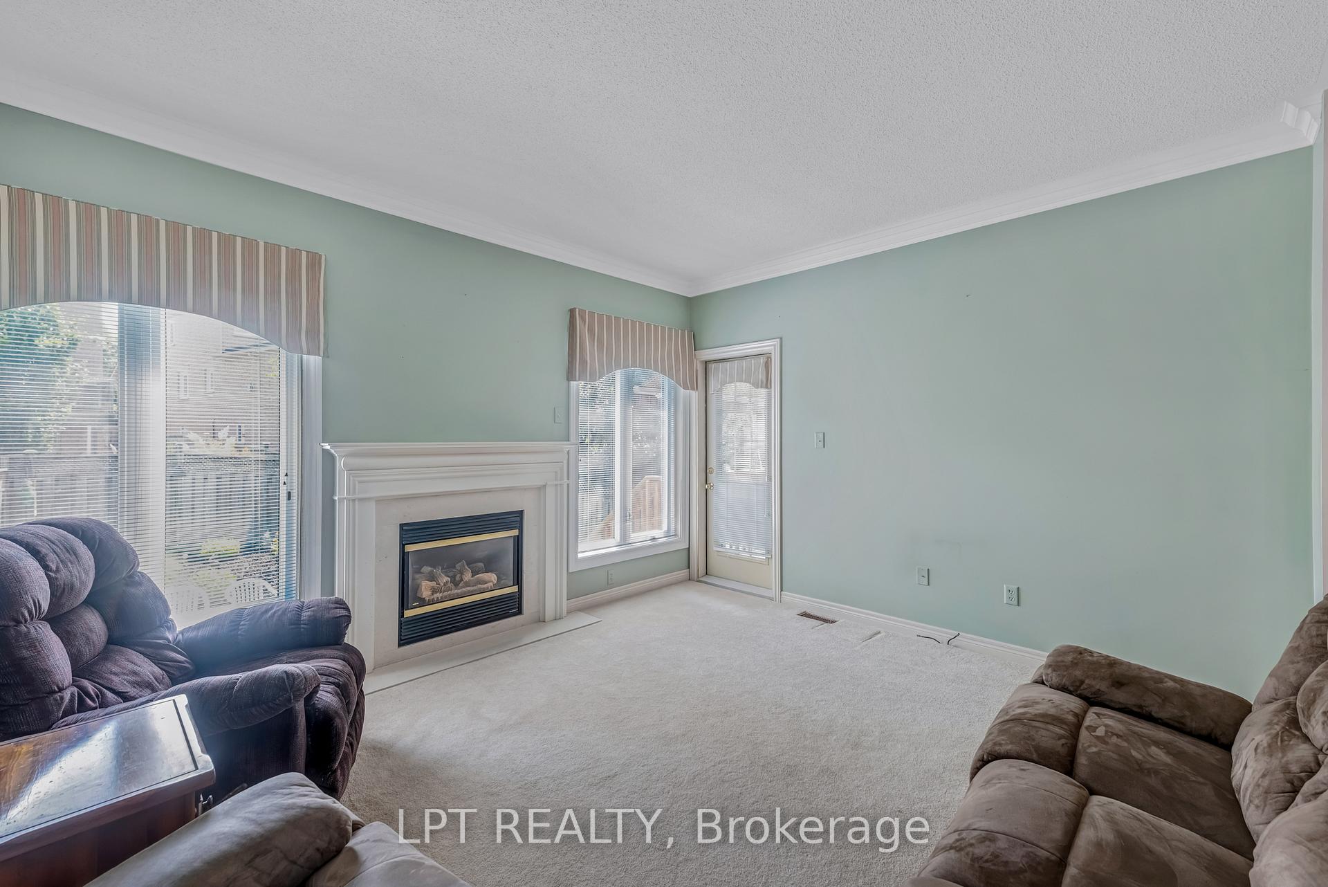 Photo 15 of 161 Deerglen Terrace, Aurora, Aurora Grove — HOMEH