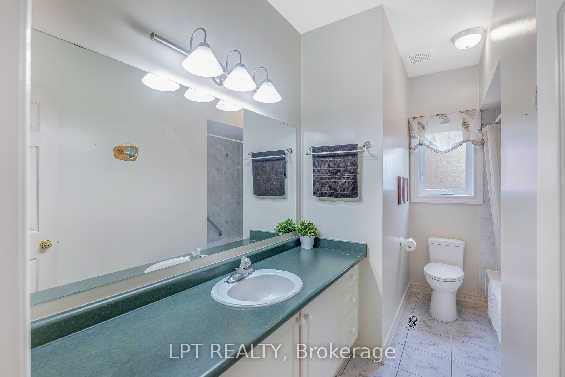 Photo 22 of 161 Deerglen Terrace, Aurora, Aurora Grove — HOMEH