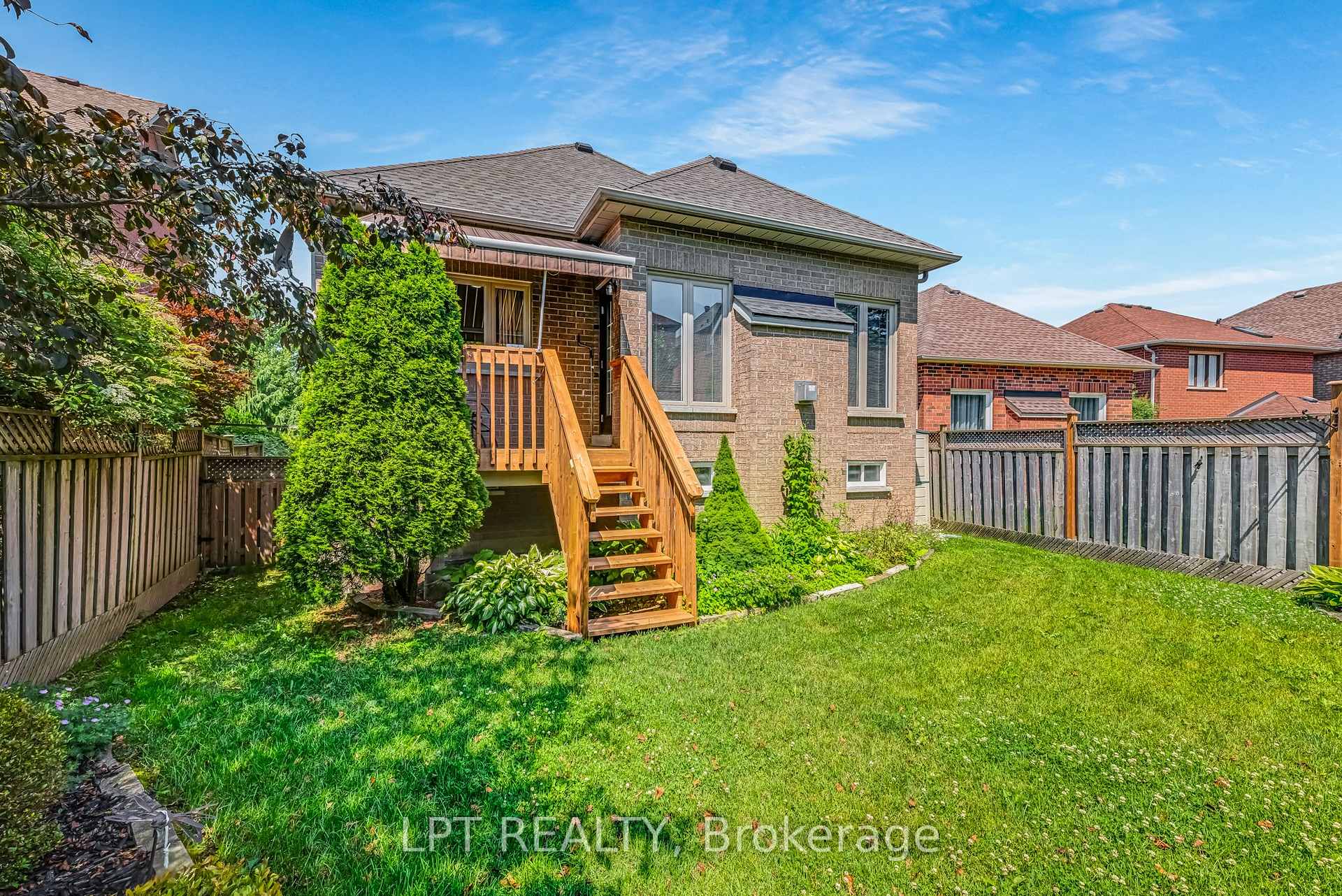 Photo 26 of 161 Deerglen Terrace, Aurora, Aurora Grove — HOMEH
