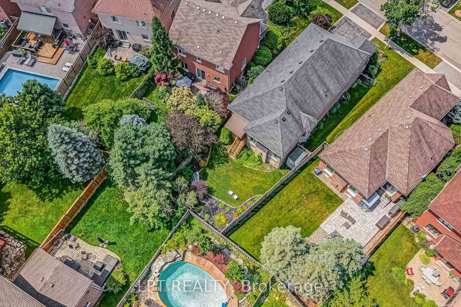 Photo 37 of 161 Deerglen Terrace, Aurora, Aurora Grove — HOMEH