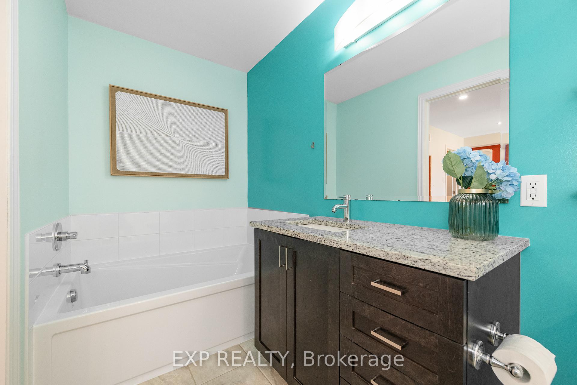 Photo 27 of 709 Capricorn Circle, Ottawa, Riverside South/Gloucester Glen — HOMEH