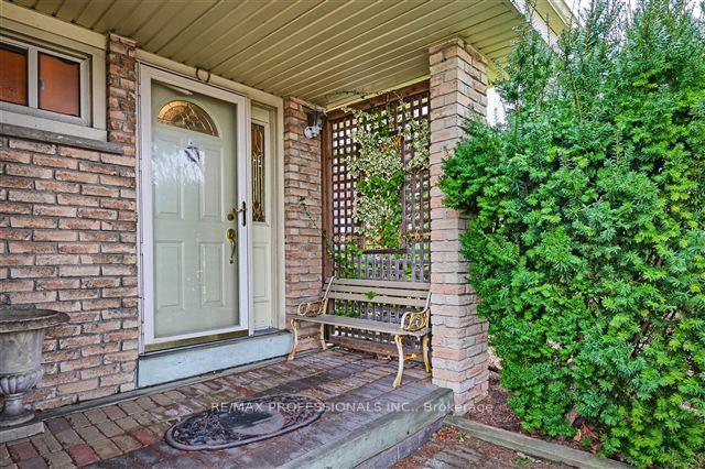 Photo 2 of 1103 Glenanna Road, Pickering, Liverpool — HOMEH