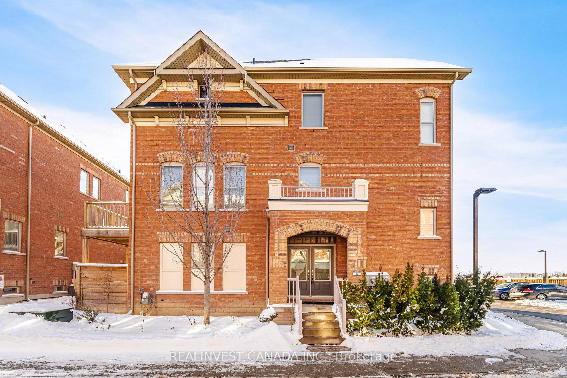 Photo 1 of 42 City Park Circle, Vaughan, West Woodbridge — HOMEH