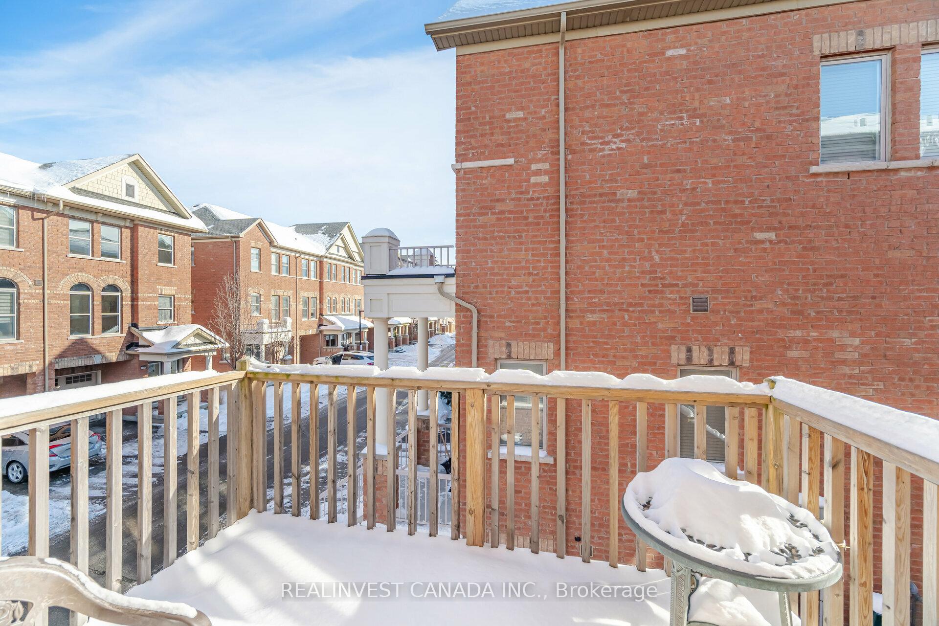 Photo 11 of 42 City Park Circle, Vaughan, West Woodbridge — HOMEH