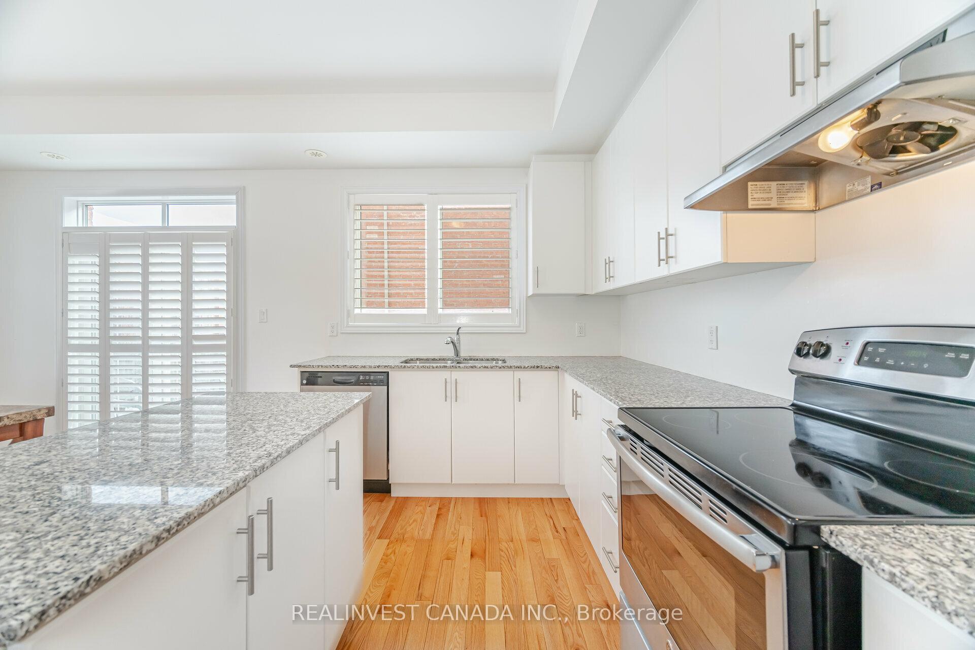 Photo 13 of 42 City Park Circle, Vaughan, West Woodbridge — HOMEH