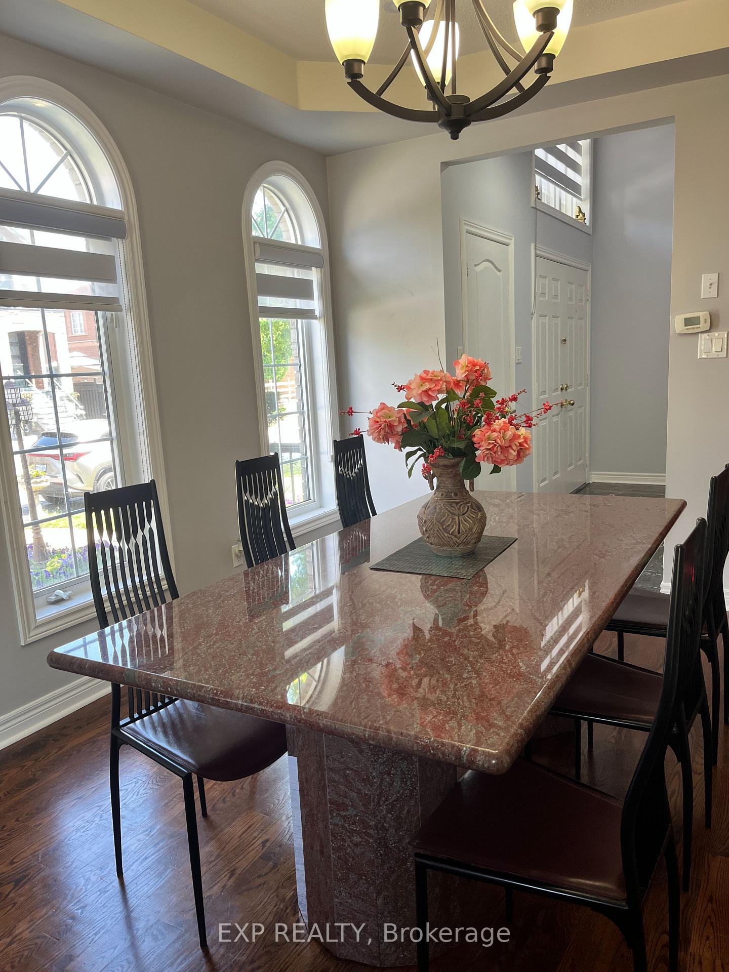 Photo 8 of 129 Ledge Rock Drive E, Vaughan, Vellore Village — HOMEH